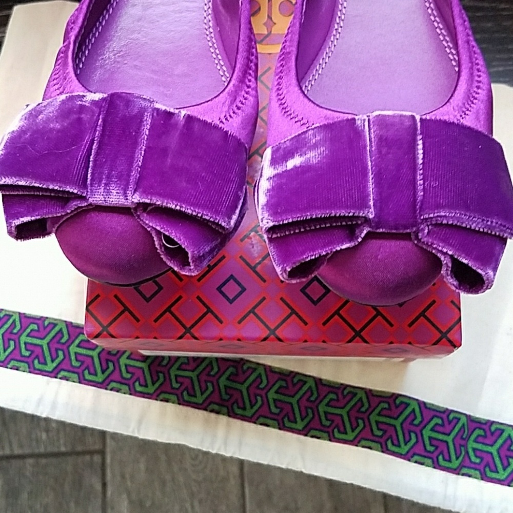 Tory Burch viola flats with box - Picture 3 of 5